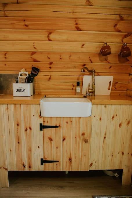Ferienwohnung Oak Special Winter Offers - Hot Tub & Log Burner Barmouth Exterior foto