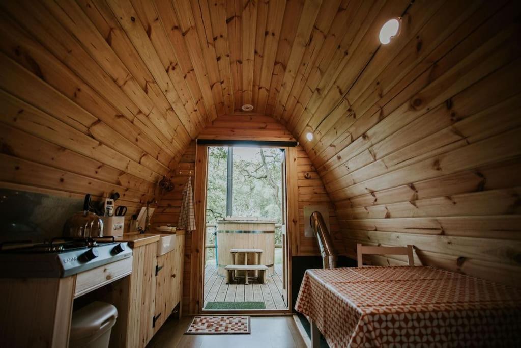Ferienwohnung Oak Special Winter Offers - Hot Tub & Log Burner Barmouth Exterior foto